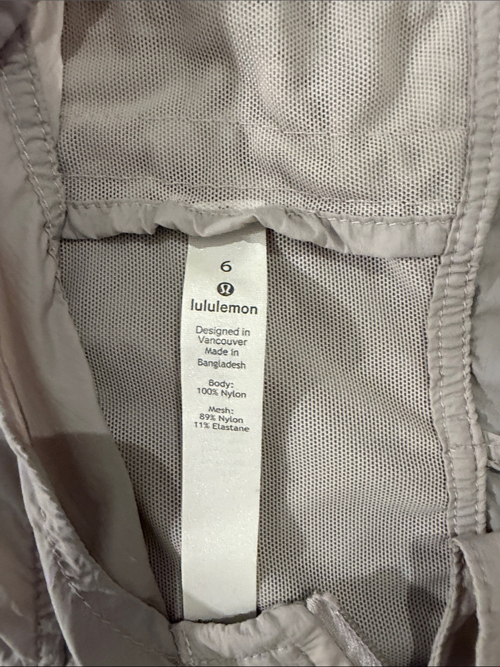 lululemon Light Gray Hooded  light weight Windbreaker Jacket - Picture 2 of 8